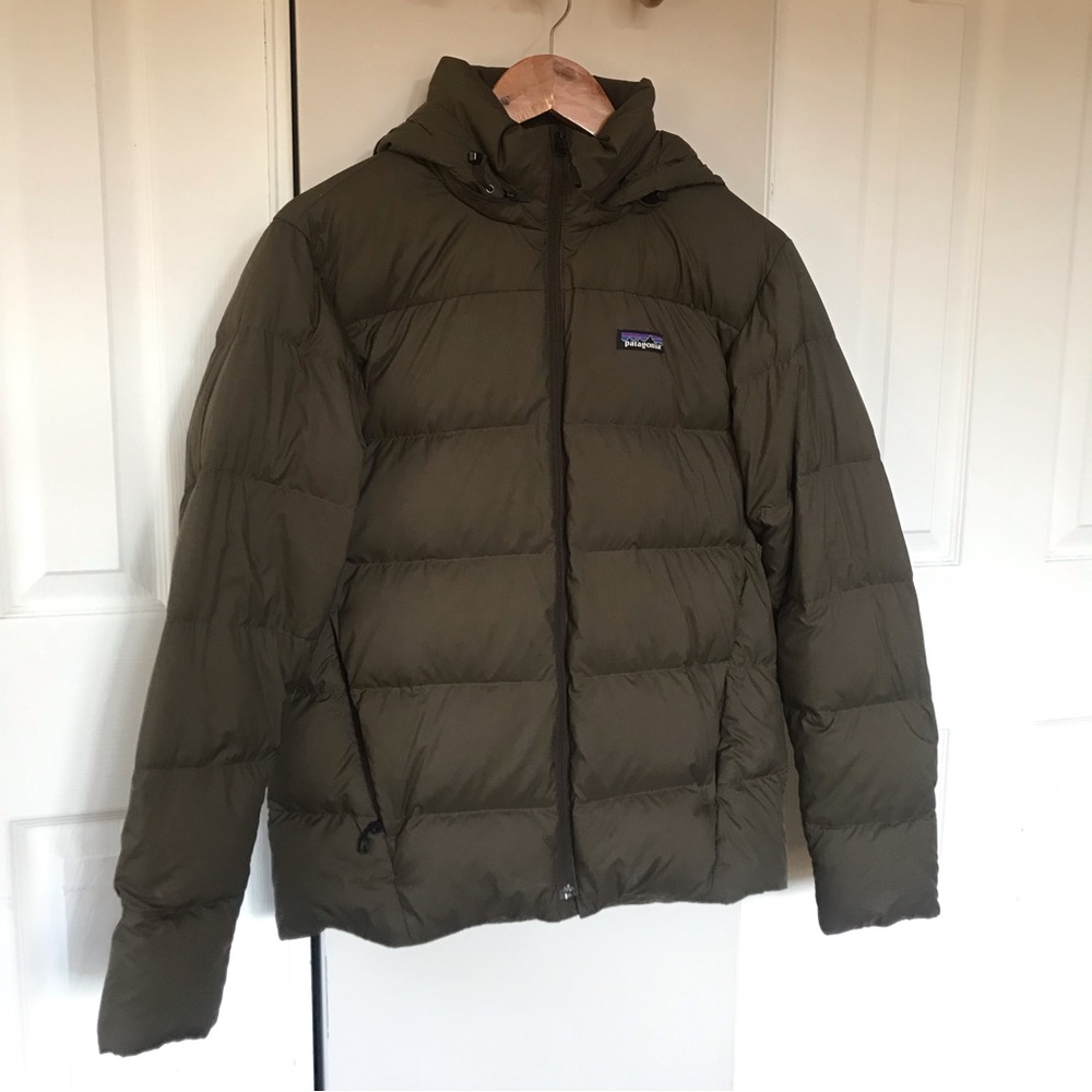 Patagonia puffer jacket